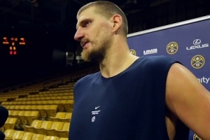 NBA直播76人vs凯尔特人视频回放_NBA直播76人vs凯尔特人直播免费_NBA直播76人vs凯尔特人在线观看免费约基奇：训练营第一天大家都充满活力 新赛季要做好细节和防守